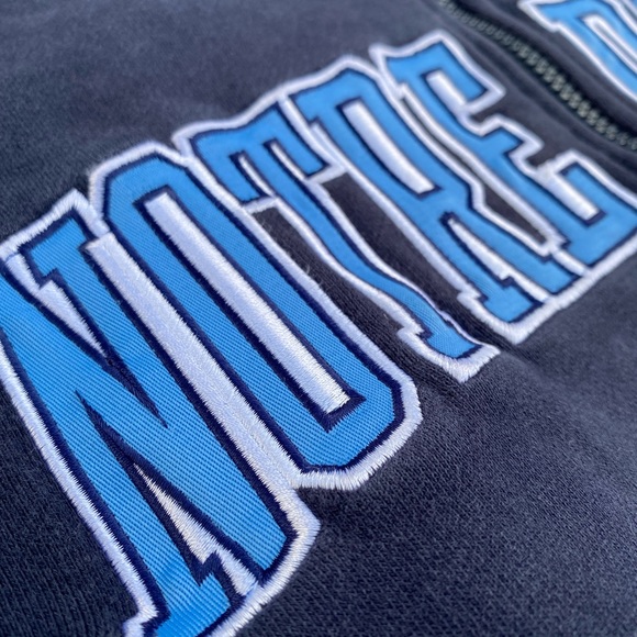 Notre Dame Cropped Sweatshirt - Picture 3 of 8